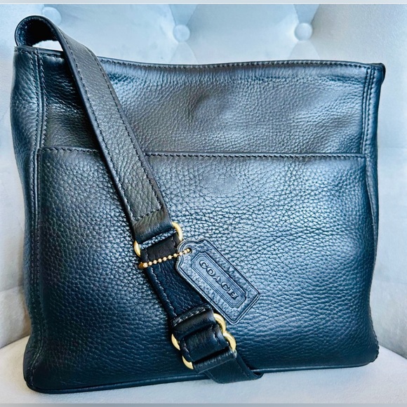 Coach Handbags - Coach Sonoma Black Leather Handbag